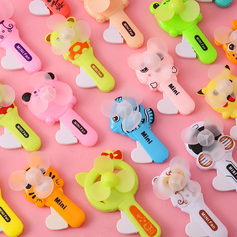 Cartoon hand-pressed fan summer hand-operated fan children's toy mini fan student hand-held fan push gift