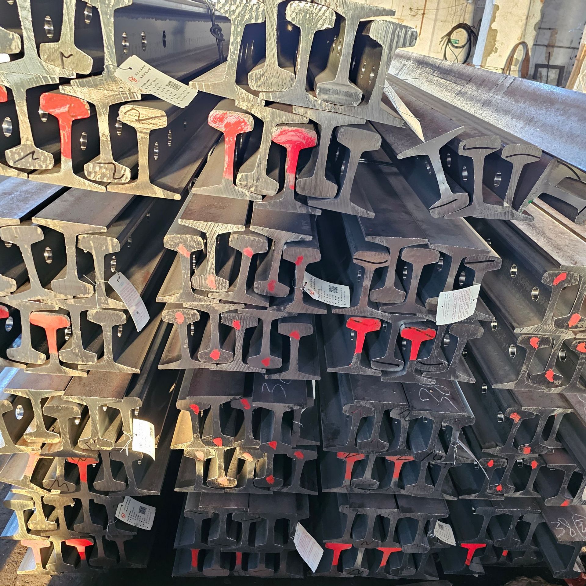 Road Rail Steel Rail Manufacturer Wholesale Customization of Various Models, Light Rails and Heavy Rails, Same Day Delivery and Complete Specifications