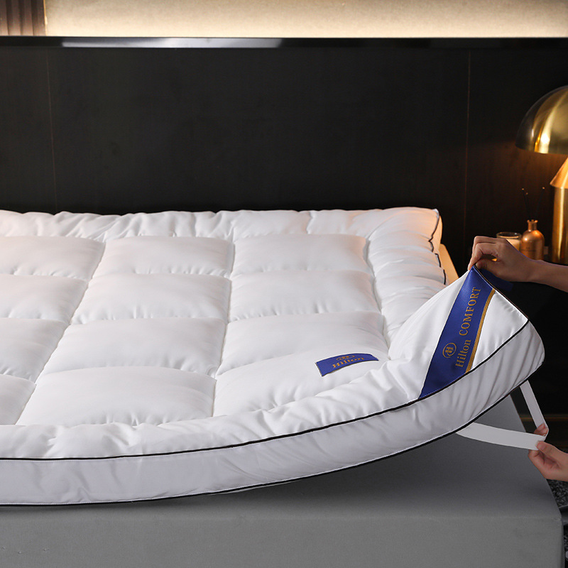 Hilton Five-Star Hotel Feather Velvet Mattress Upholstered Tatami Mattress Double Student Soft Mattress