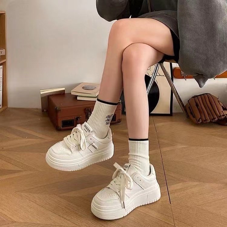 Foreign trade wholesale thick-soled white shoes for women 2023 autumn new fashion ins student casual shoes Sports Board Shoes