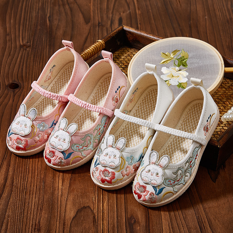 Вышитые туфли для девочек, туфли ханфу, антикварные китайские туфли, традиционные туфли из старого Пекина, специальные туфли для живописных мест