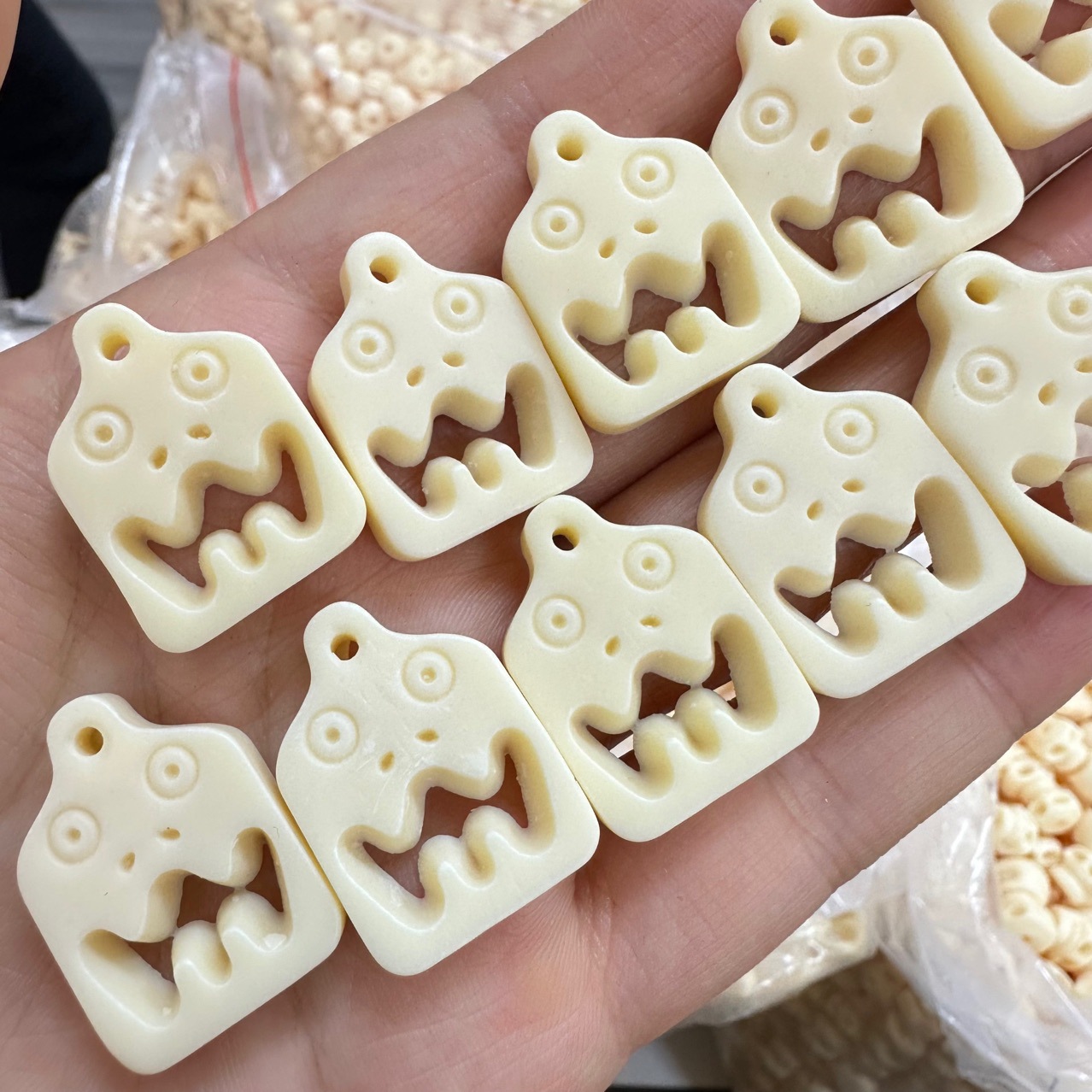 Слоновая кость монстр кулон зажим DIY бусины Будды ювелирные аксессуары ручной работы