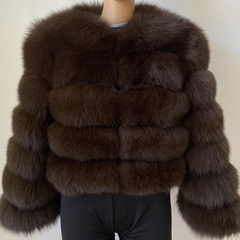 2025 European and American Style Faux Fur Coat, Imitation Fox Fur Patchwork Winter Clothing, Thickened and Warm, Long-Sleeved Short Fur Coat in Stock