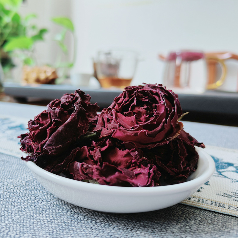 Yunnan Plateau Dark Red Rose Corolla Whole Flower Tea One Cup of Dark Red Roasted Dried Flowers Edible Rose Wholesale