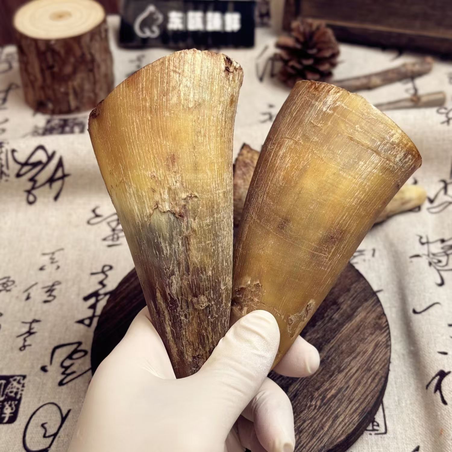 Drying and Air-Drying Pet Dog Molar Stick Real Horn Golden Retriever Teddy Small, Medium and Large Dog Molar Bone Cow Stick Bone