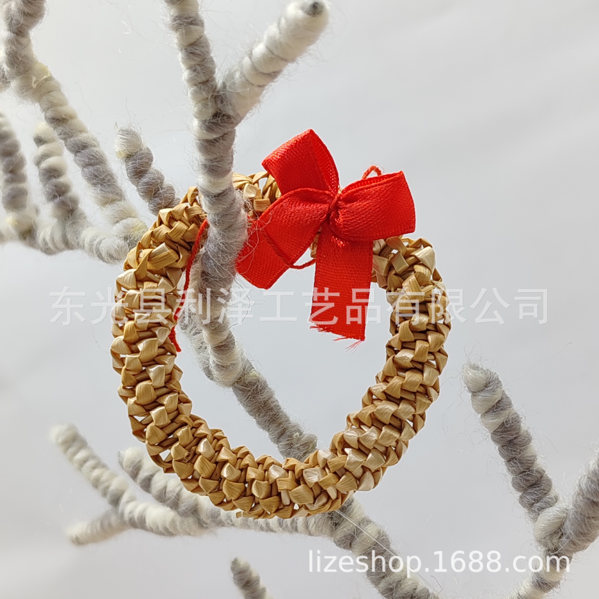 Natural wheat straw handmade mini five-pointed star snowflake Angel Christmas tree pendant Christmas decorations