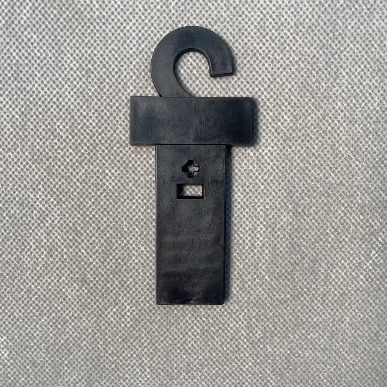 Plastic belt hook black PP belt hook accessories automatic buckle smooth buckle hook plastic buckle display