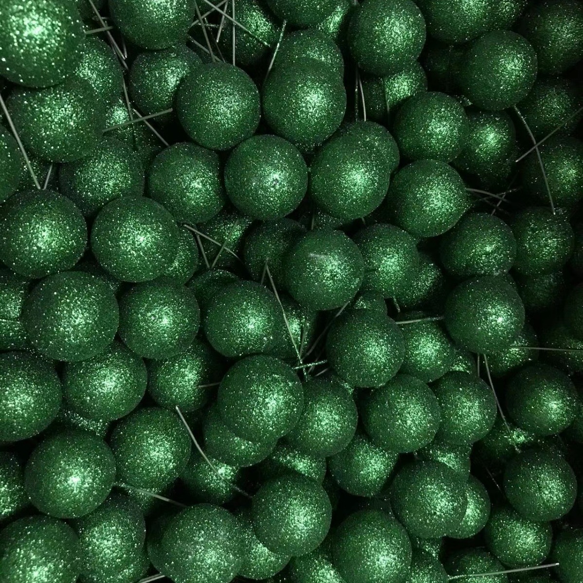 Factory direct new cake decoration glitter glitter powder foam ball glitter ball cake foam decoration plug-in spot