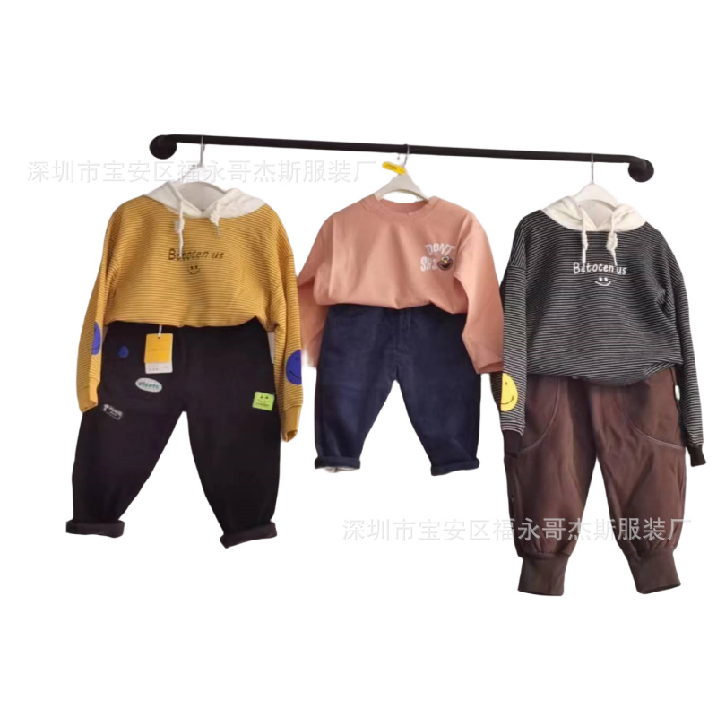 Children's clothing tail goods physical broken code clearance 3-5 yuan children's spring, autumn and winter foreign trade Miscellaneous stall live broadcast cross-border supply
