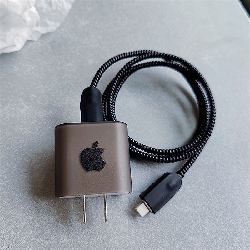 Защитный чехол для зарядного устройства Apple 16, 20W, матовый черный, мультяшная любовь, противоударный