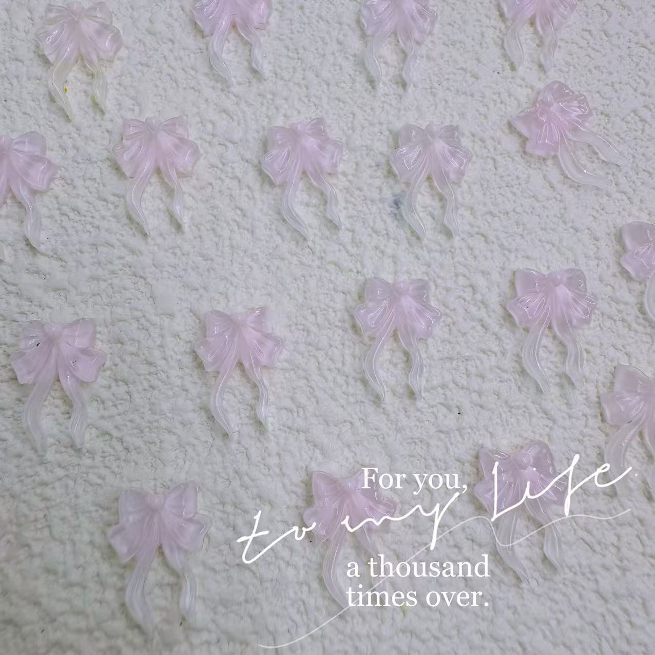 Factory Direct Sales Ice-Clear Bowknot Luminous DIY Hair Accessories Mobile Phone Case Nail Art Accessories Resin Accessories