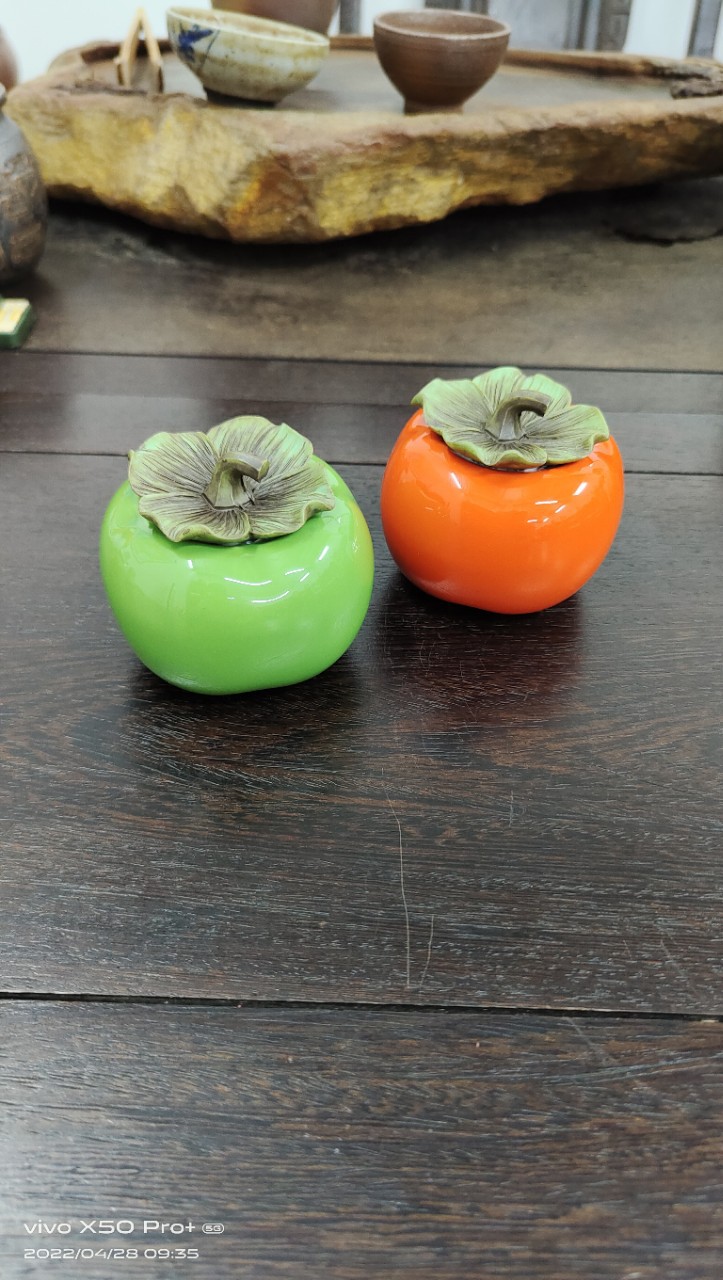 Good Quality Ceramic Persimmon Pot Small Simulation Fruit Tea Pot Candy Pot Wedding Gift Accompanying Gift Customization