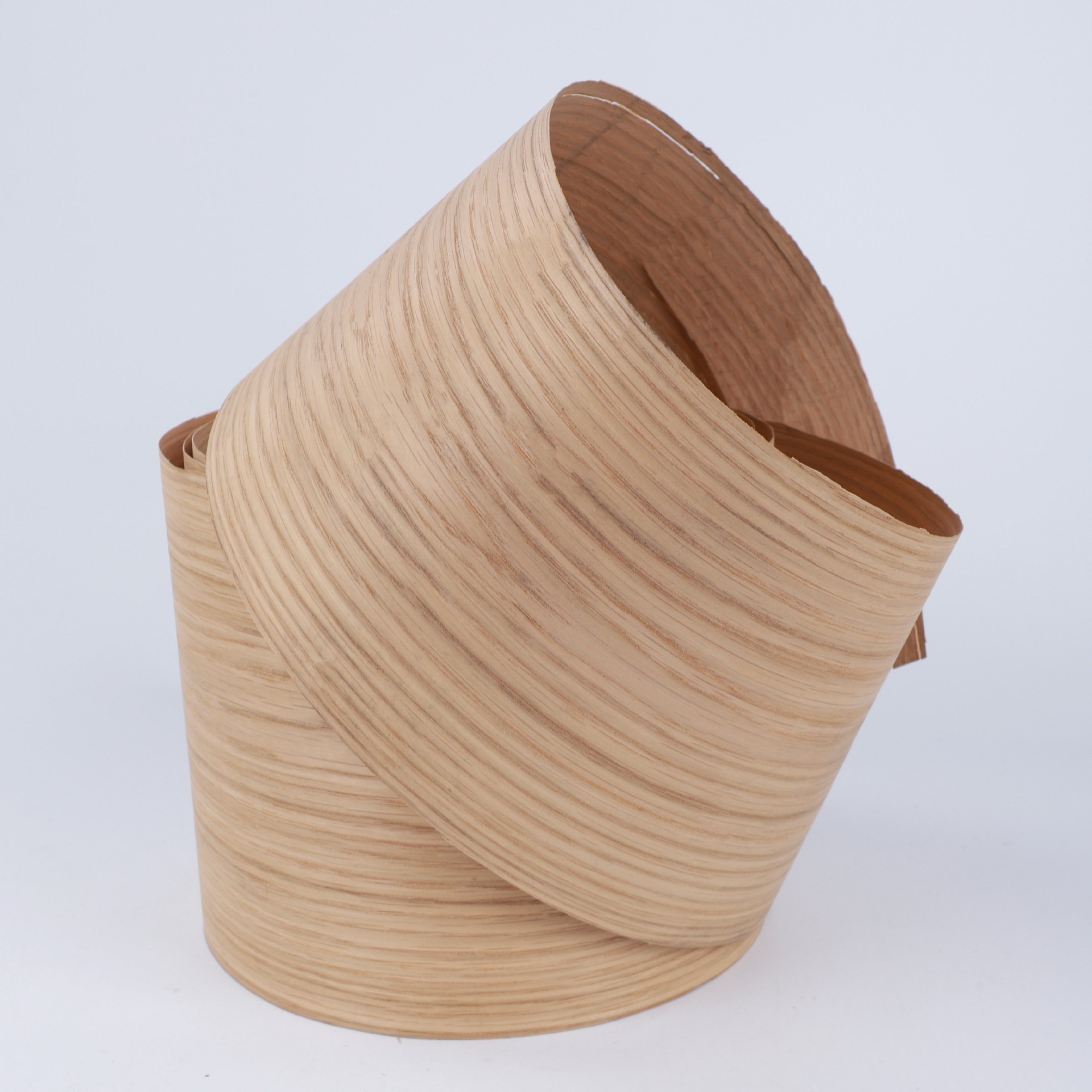 White Oak Leather Mountain Pattern Natural Solid Wood Veneer Hotel Furniture Veneer Speaker Veneer Indoor Renovation Decoration