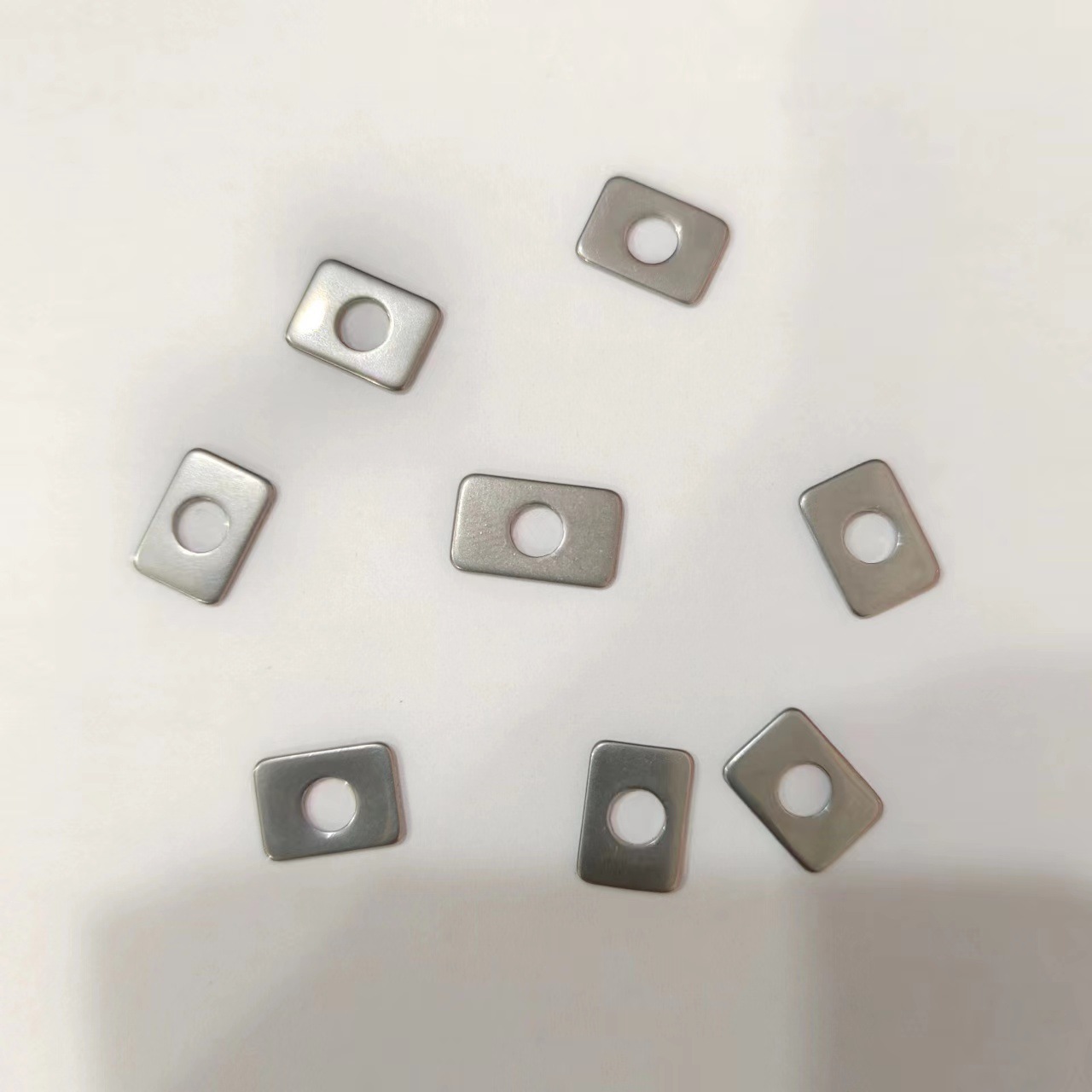 Complete Collection of Air Pump Accessories, Piston Machine Air Pump Valve Plates, Composite Steel Wire Gaskets, Air Compressor Sealing Gaskets, Source Manufacturer