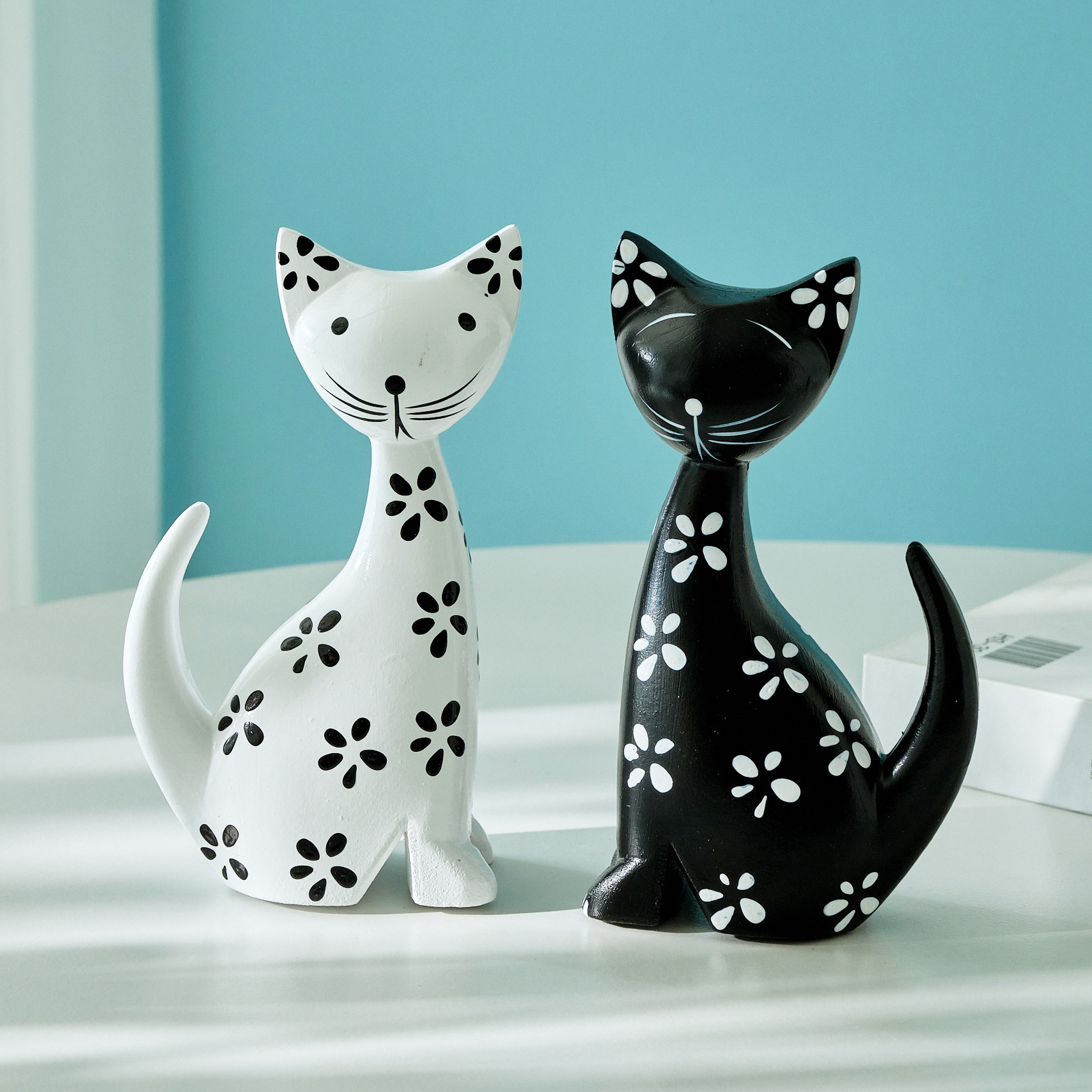 Nordic Simple Wooden Striped Cat Ornaments Home Decoration Desktop Study Counter Set Table Couple Kitten Decorations