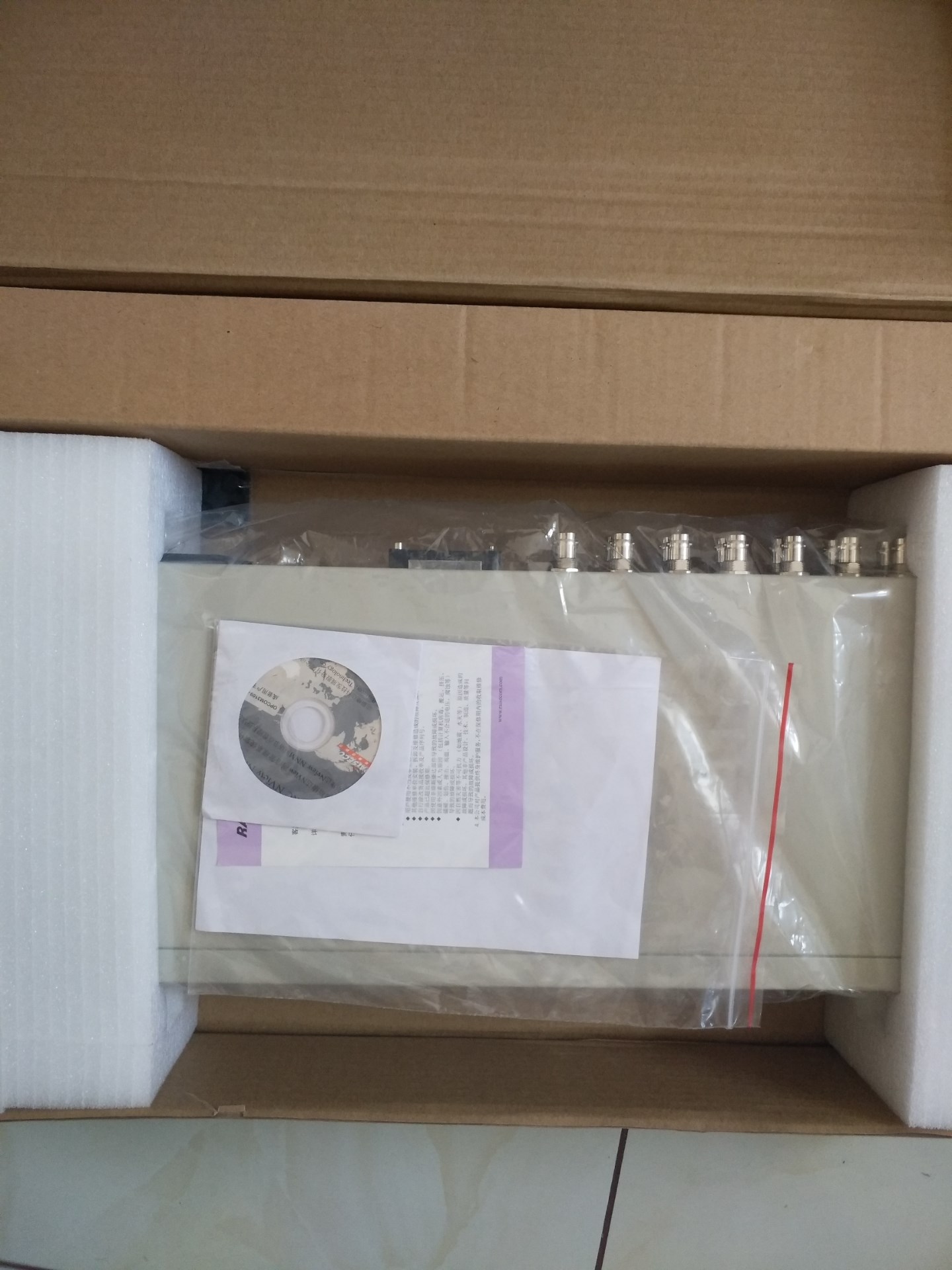 Ruisikangda 155m Sdh Optical Transceiver Opcom3109-8E1-Ac 8 E1 Ports + 4 Ethernet Ports