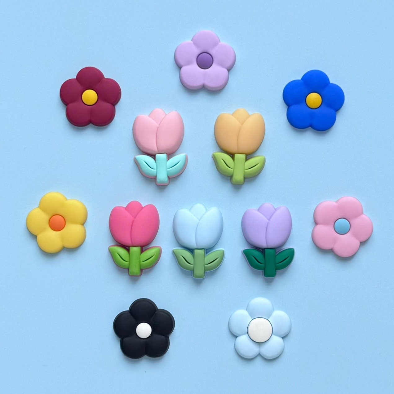 pvc soft glue mobile phone case accessories cartoon color flower bag clothes shoes accessories patch DIY handmade shoe buckle