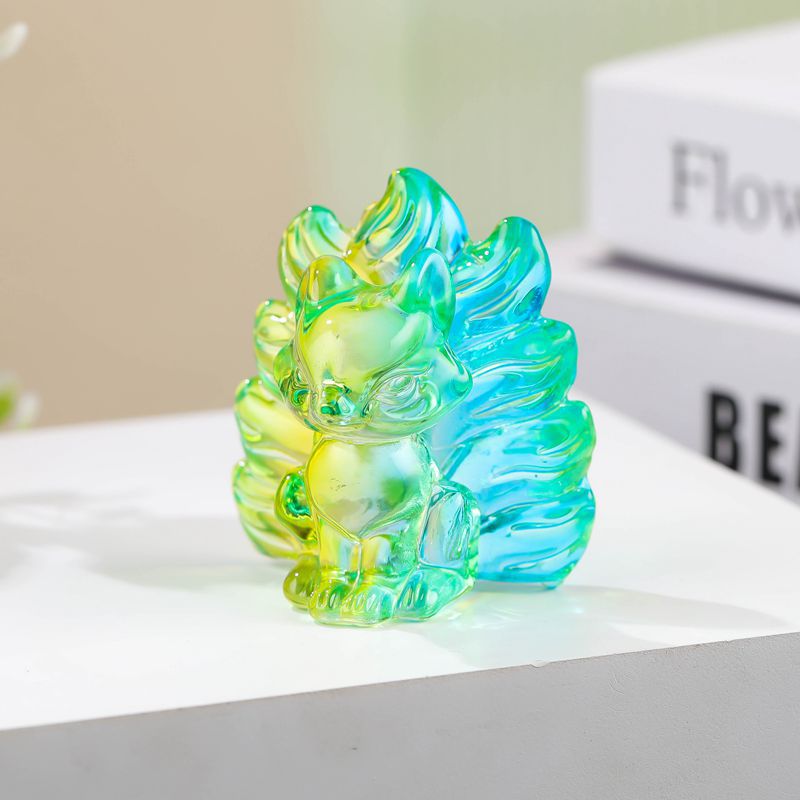 Creative glass nine-tailed fox animal desktop decoration fortune wholesale cross-border crystal nine-tailed fox small gifts