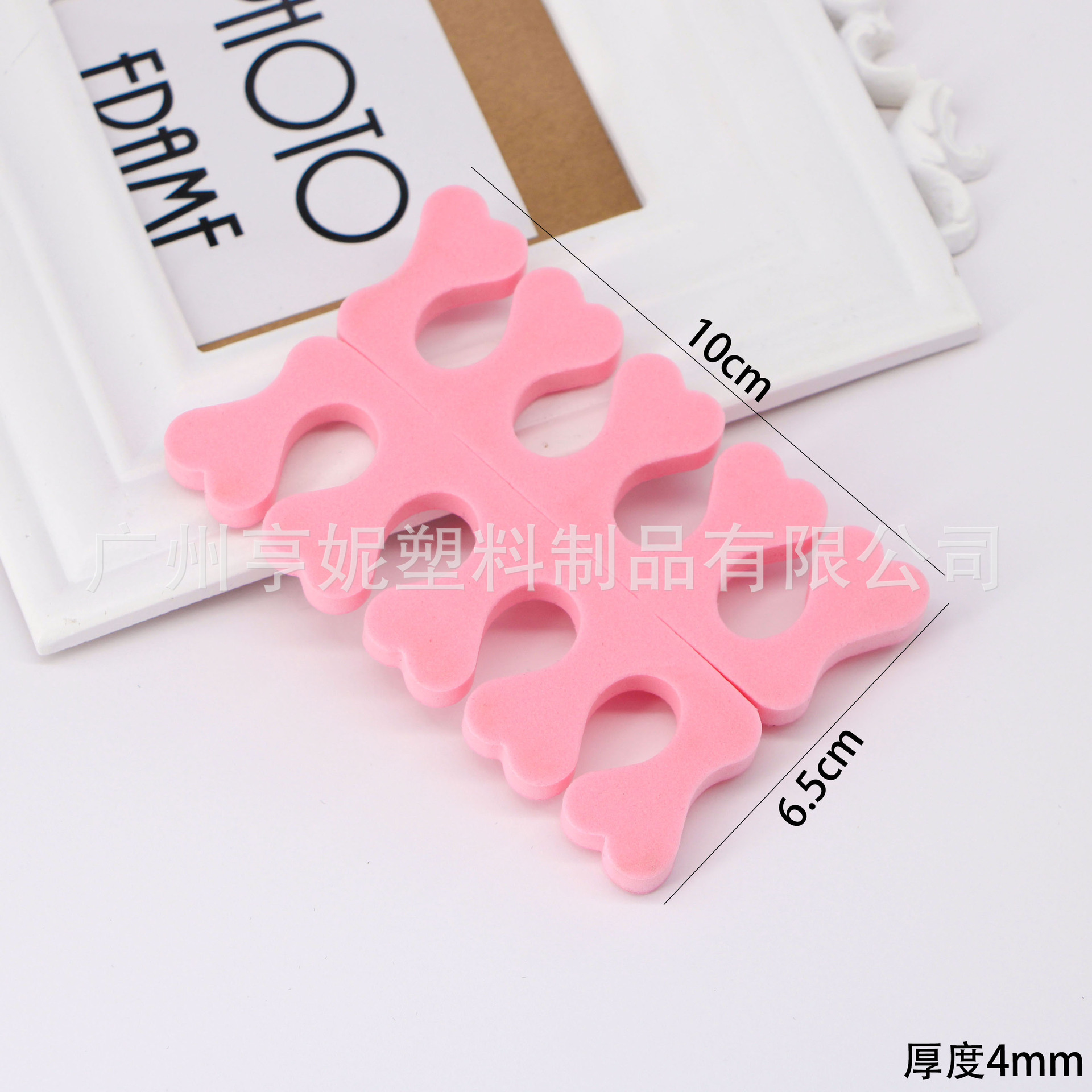 Factory direct nail art tool finger divider sponge toe divider toe isolation cotton EVA peach heart finger divider