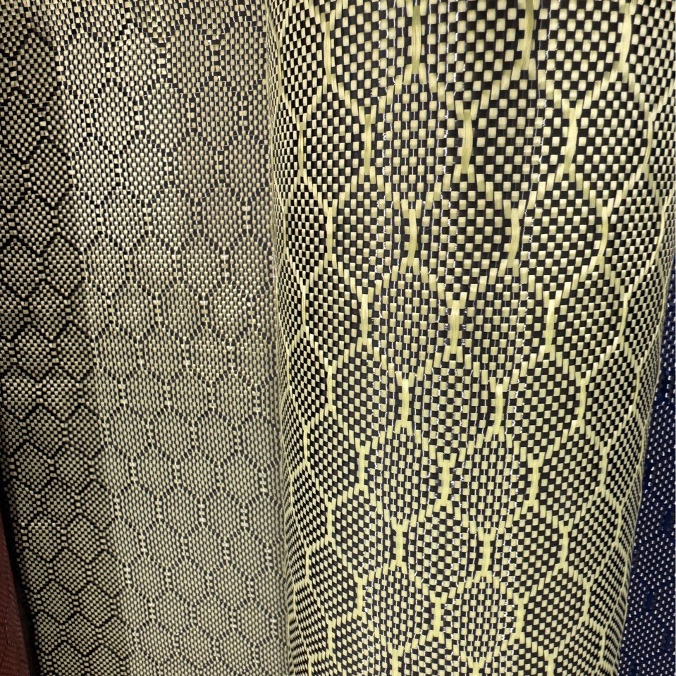 Factory Direct Sales 3k240g Football Pattern Carbon Fiber Cloth Car Surface Decoration Red Aramid Carbon Fiber Mixed Cloth