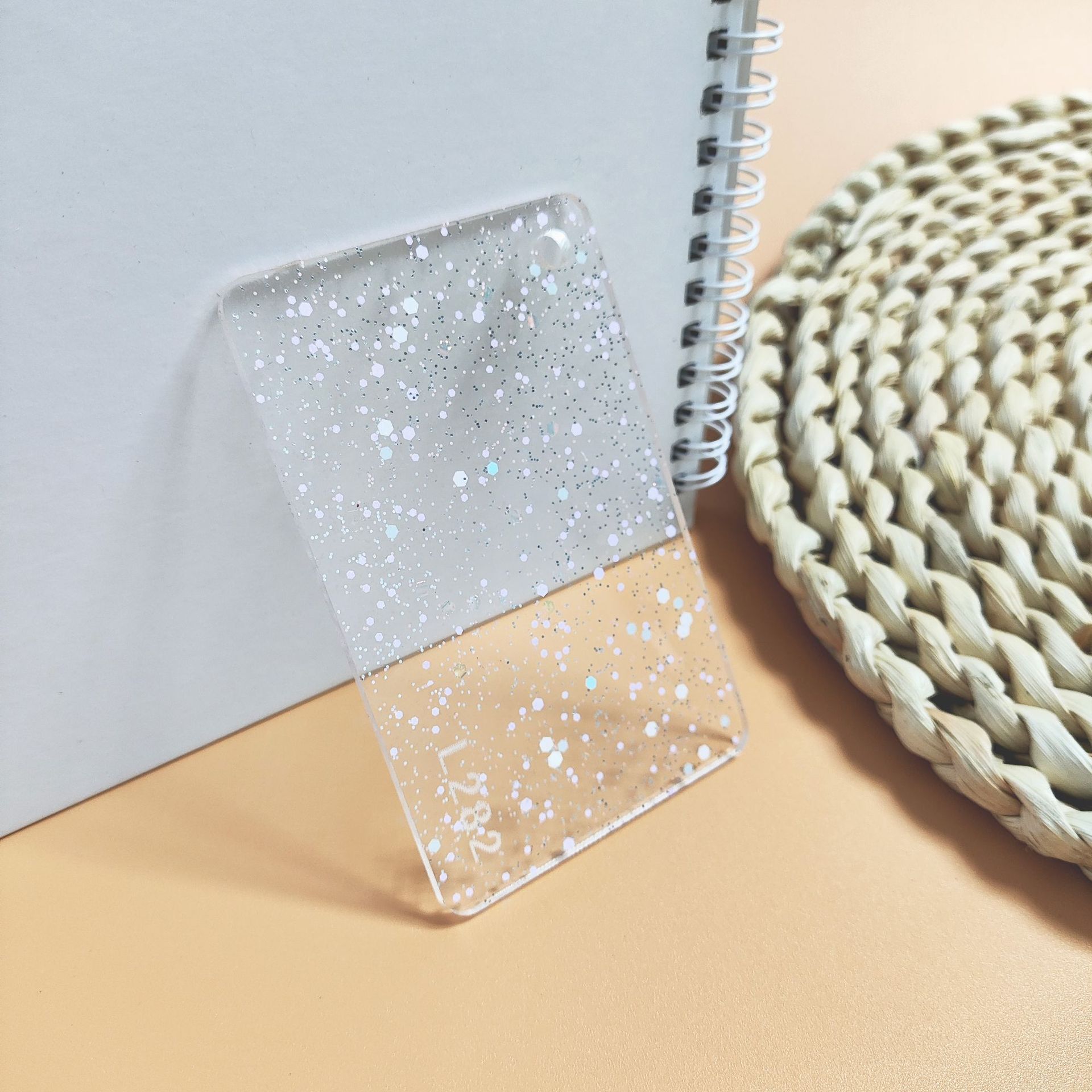 Factory Direct Sales Transparent Color Special-Shaped Dot Acrylic Material Display Stand Processing Specifications Various Plexiglass