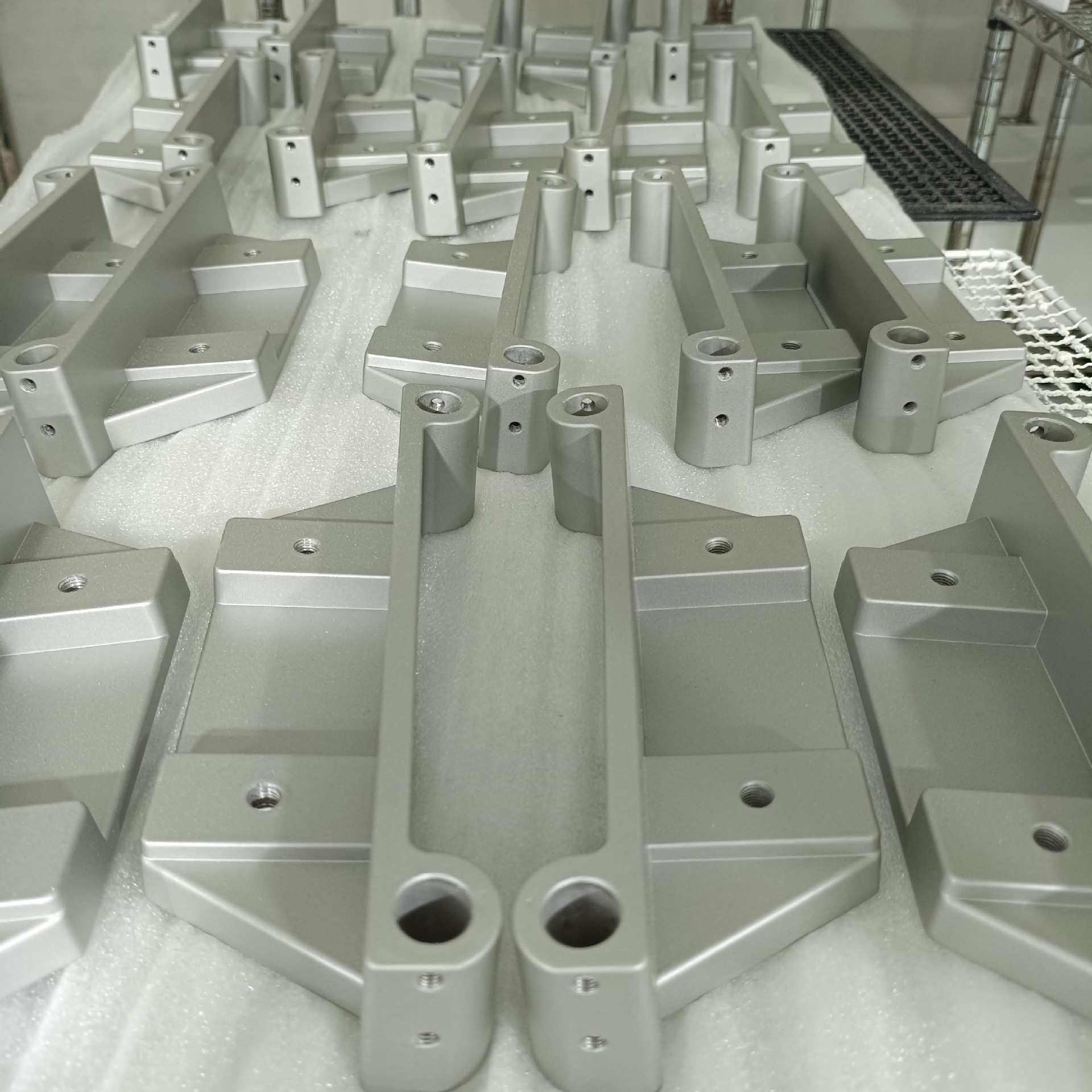 Medical Equipment, Clinical Trials, Basic Equipment, Customized Shell Processing According to Drawings, 19 Years of Experience