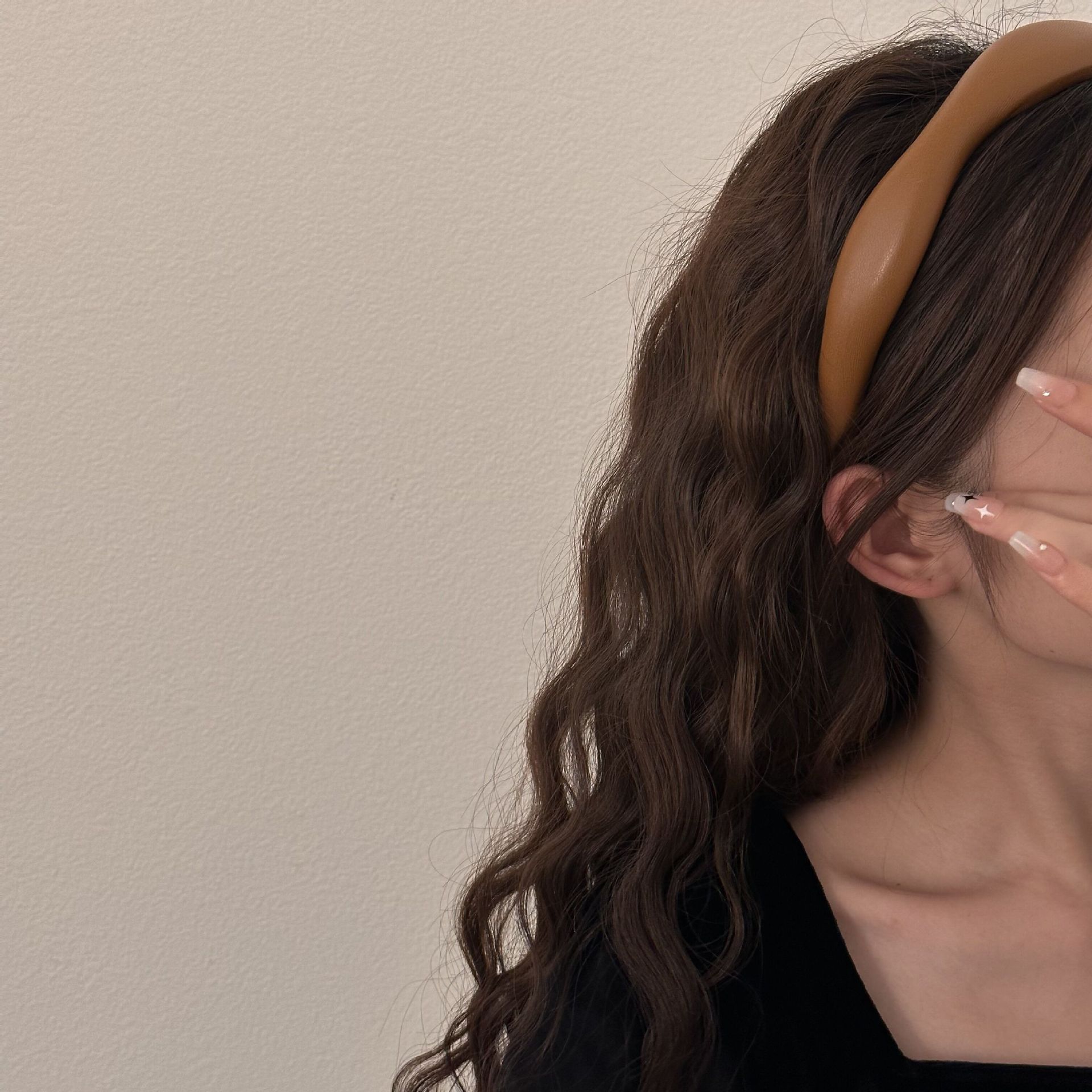 New French-Style High-End Retro Irregular Leather Headband for Women, Autumn and Winter Simple Face-Washing Headband