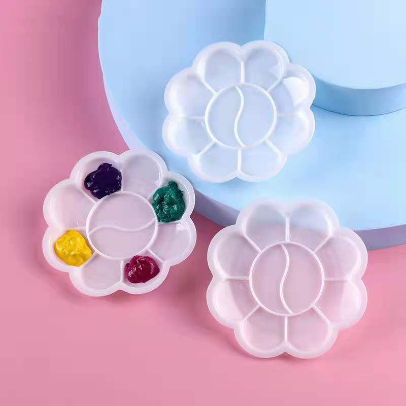 Factory wholesale plum blossom palette thickened gouache acrylic art children's supplies palette box pigment dish
