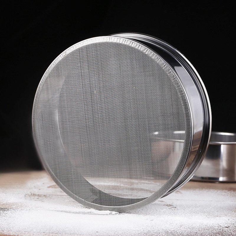 Stainless Steel Flour Sieve Wholesale Household Baking Tools Handheld Thickened Fine Mesh Dense Hole Sugar Powder Flour Filter Sieve