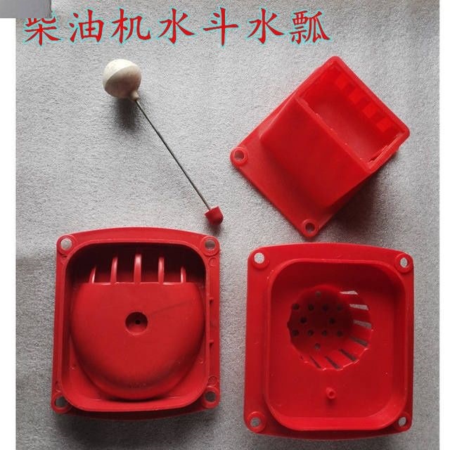 Вход для воды в баке одноцилиндрового дизельного двигателя, защитный поплавок