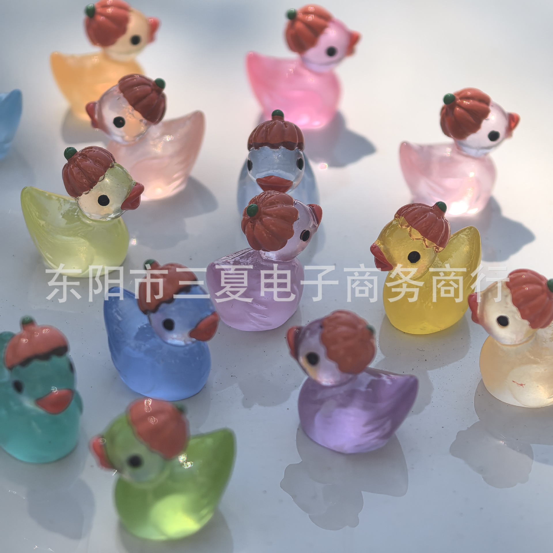 Креативный цветной утенок DIY мини-игрушка, милое украшение, декор для стола, подарок, аксессуар, маленькое животное, светящийся в темноте