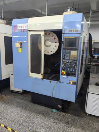 Kir a Japan Yoshii пятиосевой центр сверления и нарезки Pcv-30S с пятиосевым следованием инструмента