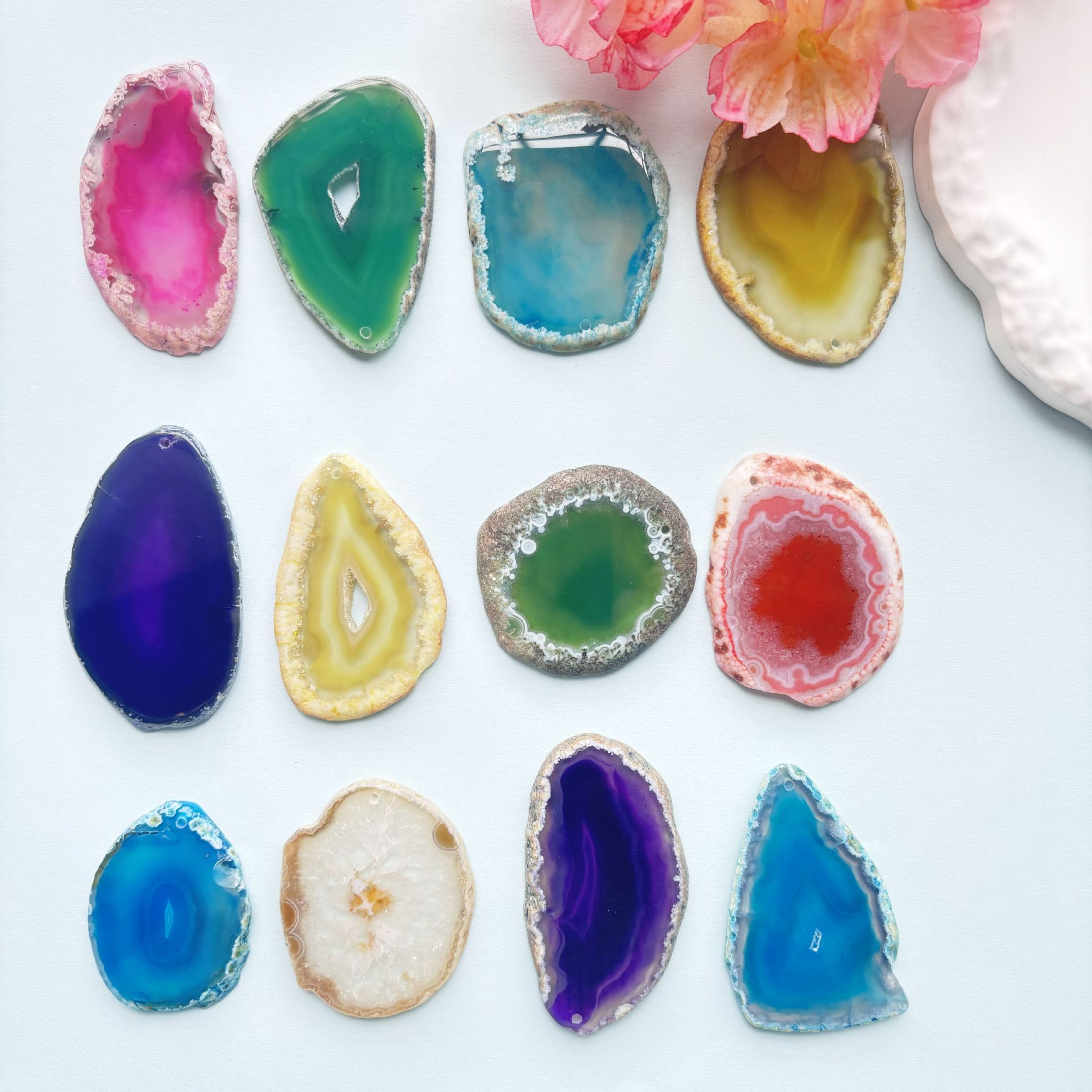 Cross-border Hot Agate Pieces Wind Chimes Pieces Original Stone Slices Tea Mat Sweater Pendant Lighting Agate Pieces Writing Pieces