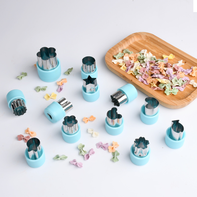 Baby Food Supplementary Tool Household Embossed Baby Small Wonton Dumpling Skin Biscuit Chaotic Flower Mold Butterfly Noodle Mold