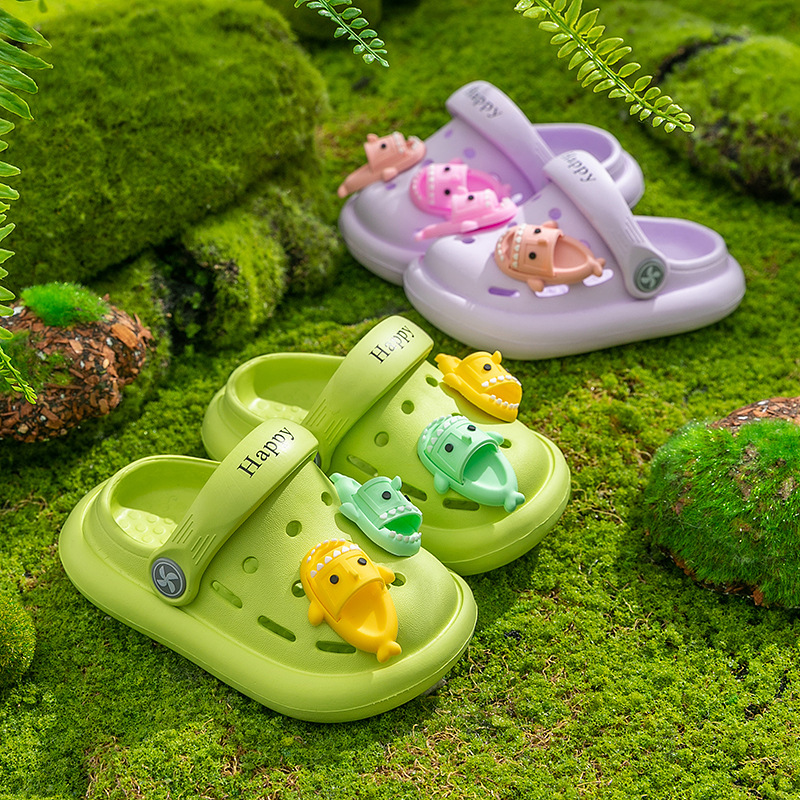 Children's Cave Shoes Summer Boys and Girls Baby Cute Cartoon Soft Sole Outdoor Toe Sandals Beach Sandals