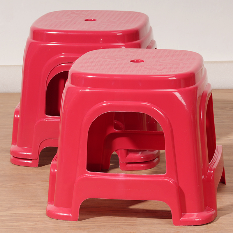 Пластиковый красный маленький стул для дома, прочный пластиковый низкий стул для детей, маленькая скамейка, утолщенный круглый стул для взрослых, штабелируемый и с принтом