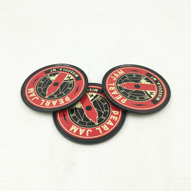 Wholesale Custom Tinplate Coasters and Placemats, Four-Color Special Printing, 90mm Diameter, Cork Stamping Table D