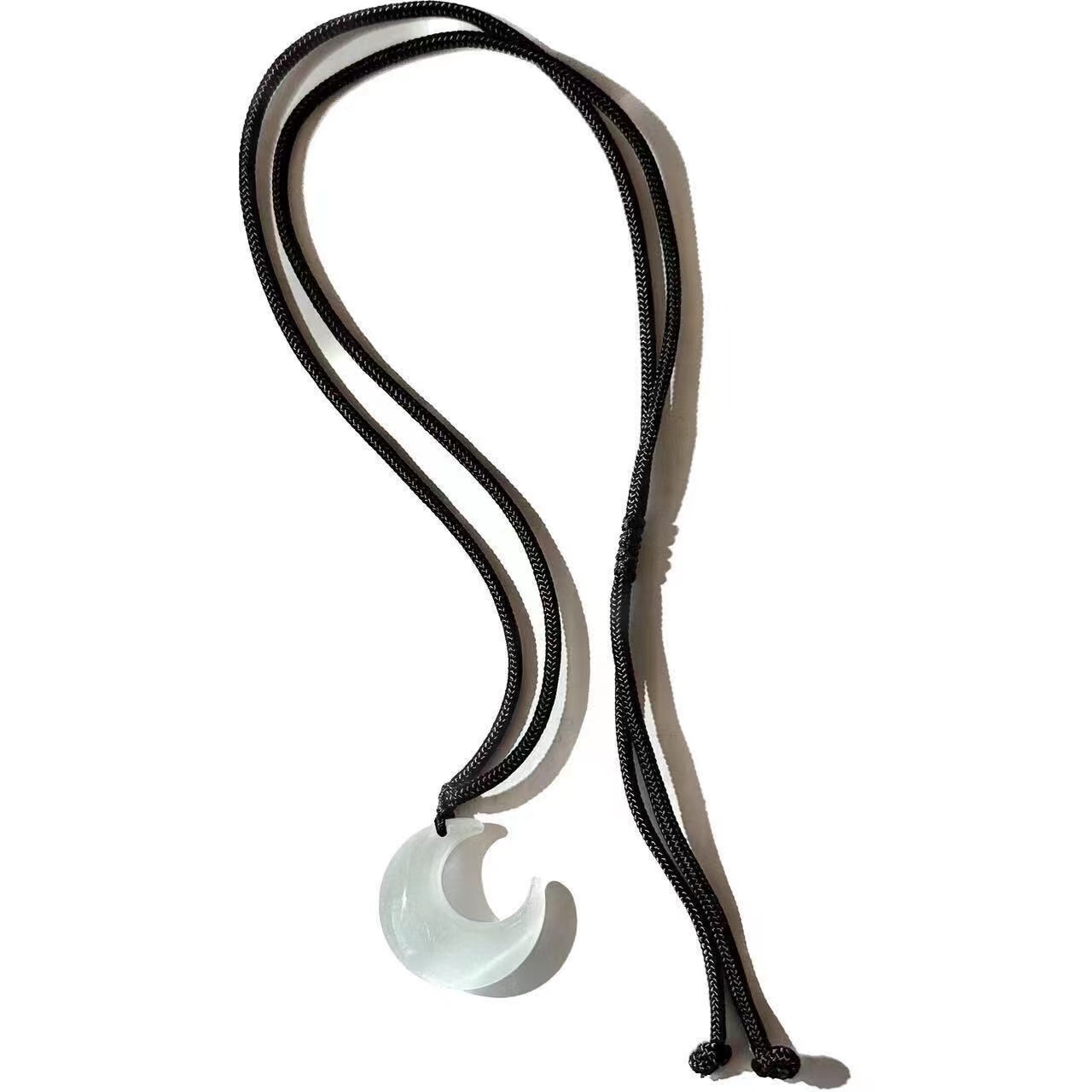 Tiktok same style niche cute fairy moon necklace girlfriends Crescent pendant clavicle chain gift for women