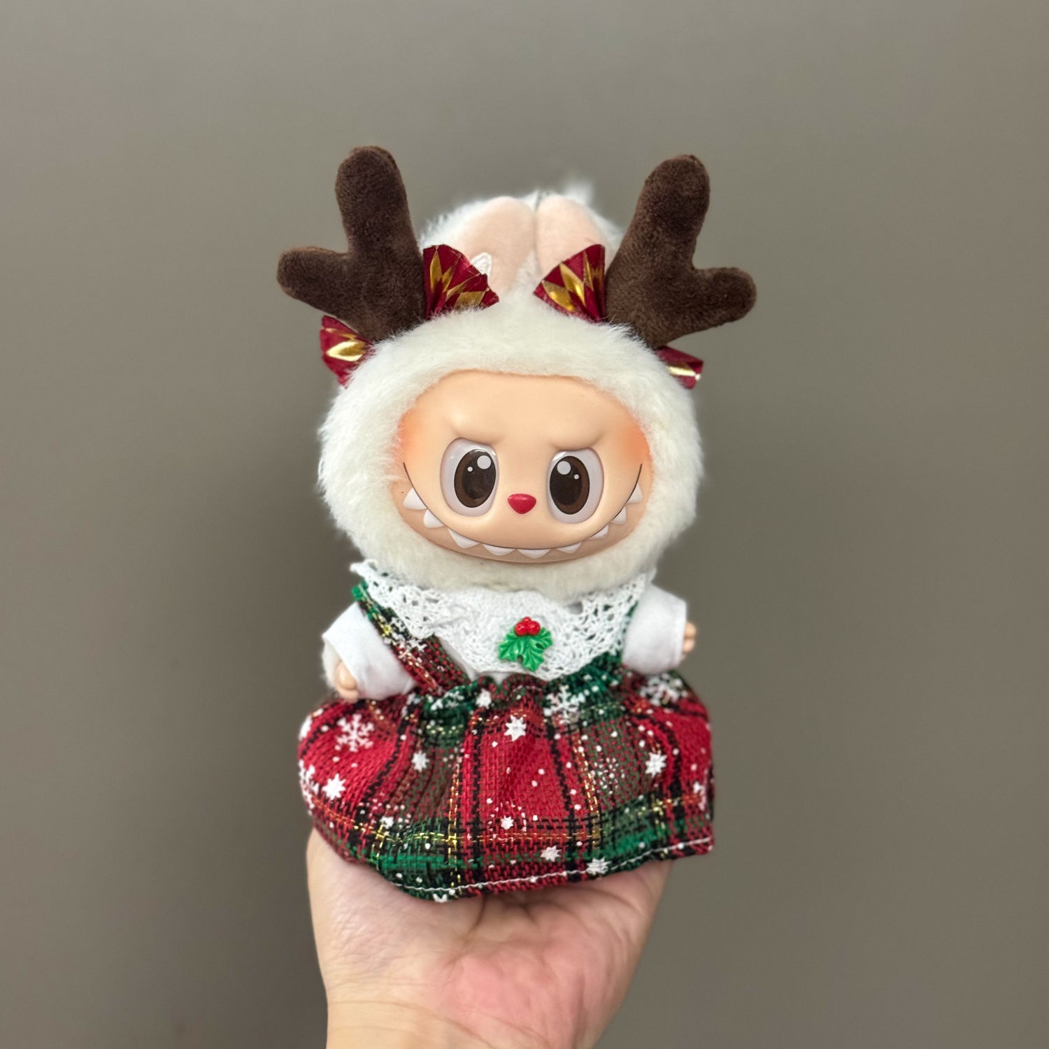 Only Clothes Are Suitable for Labubu Doll Clothes, First, Second and Third Generation Vinyl Doll Pendants, Dolls That Can Wear Christmas Doll Clothes Sets
