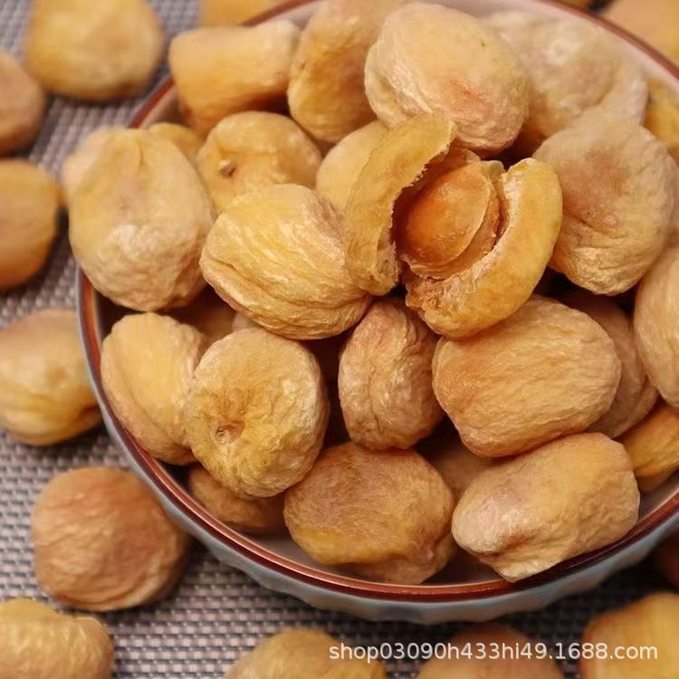 Xinjiang Specialty Kuche Farm Dried White Apricots, New Arrivals This Year, Dried Apricots Hanging on the Tree, Preserved Fruit, Dropshipping