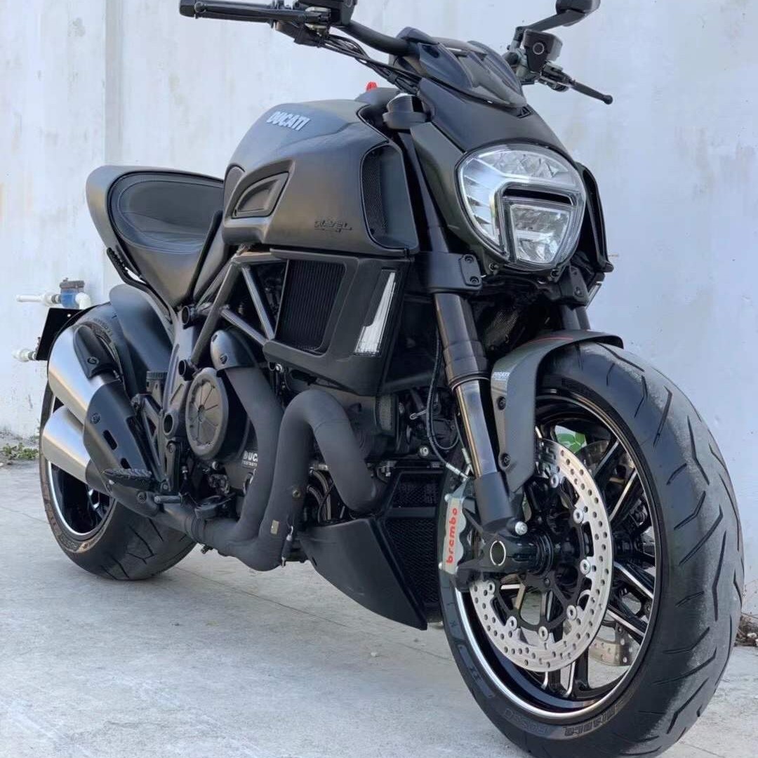 Imported Ducati Big Devil Street Car 696 Twin Cylinder Little Monster 1199S Large Displacement 1200Cc Heavy Machine Motorcycle