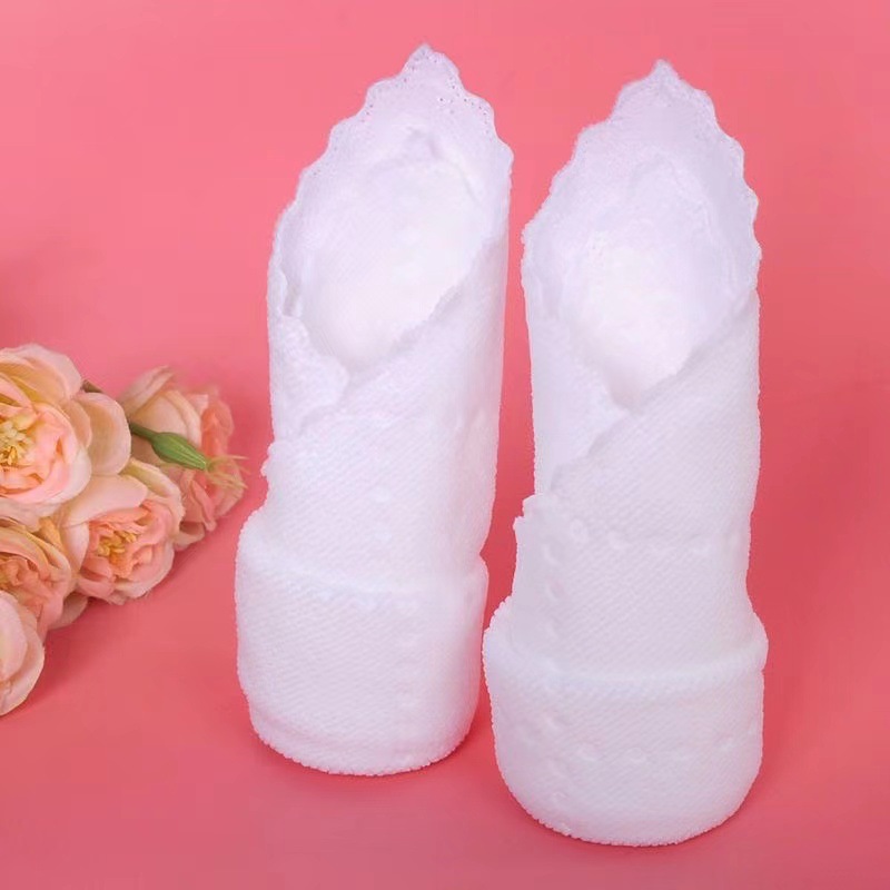 Hotel catering White small square kindergarten KTV wipes multifunctional disposable fiber towel wet wipes wholesale