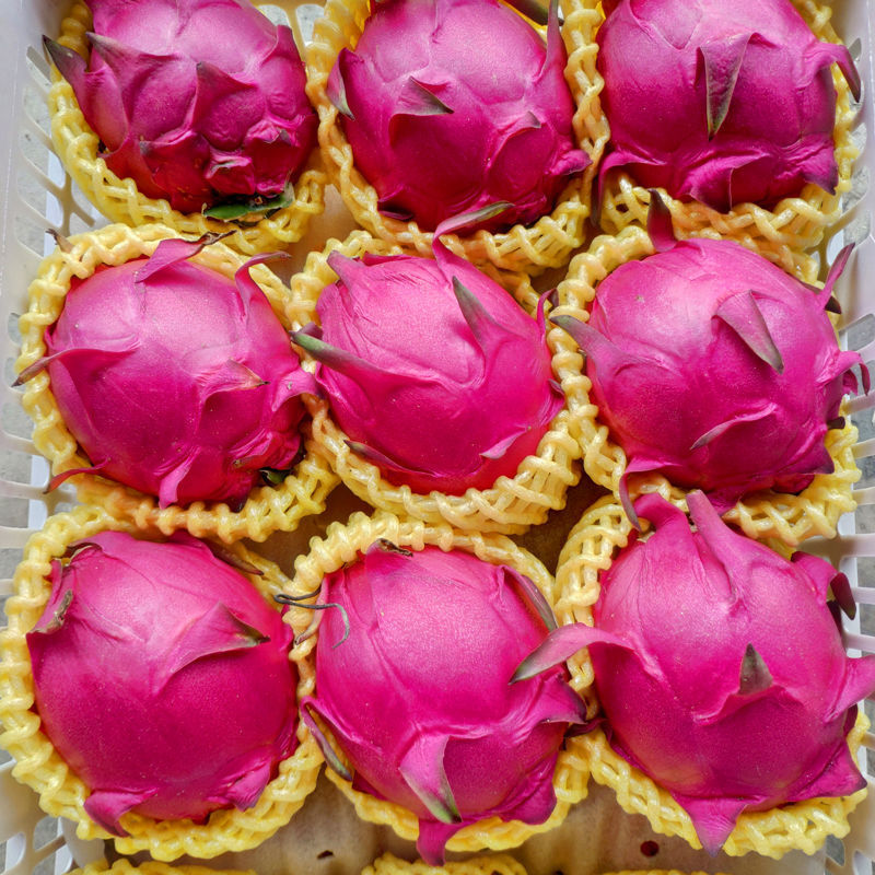 Свежесобранный красный драгон фрукт 2.5кг Дзинду №1 Свежесобранный свежий сезонный фрукт Красный драгон фрукт Красная мякоть Целая коробка Бесплатная доставка