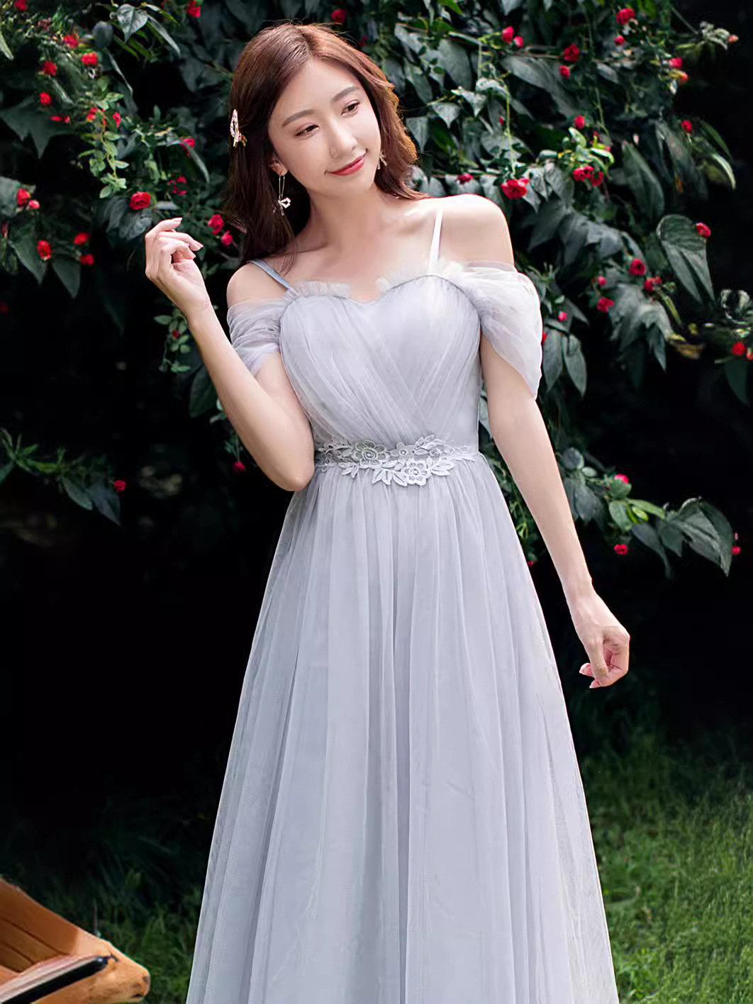 Bridesmaid Dress for Women 2025 New Mid-Length Sister Group Slimming Look One-Shoulder Fairy Elegant Host Performance Evening Dress
