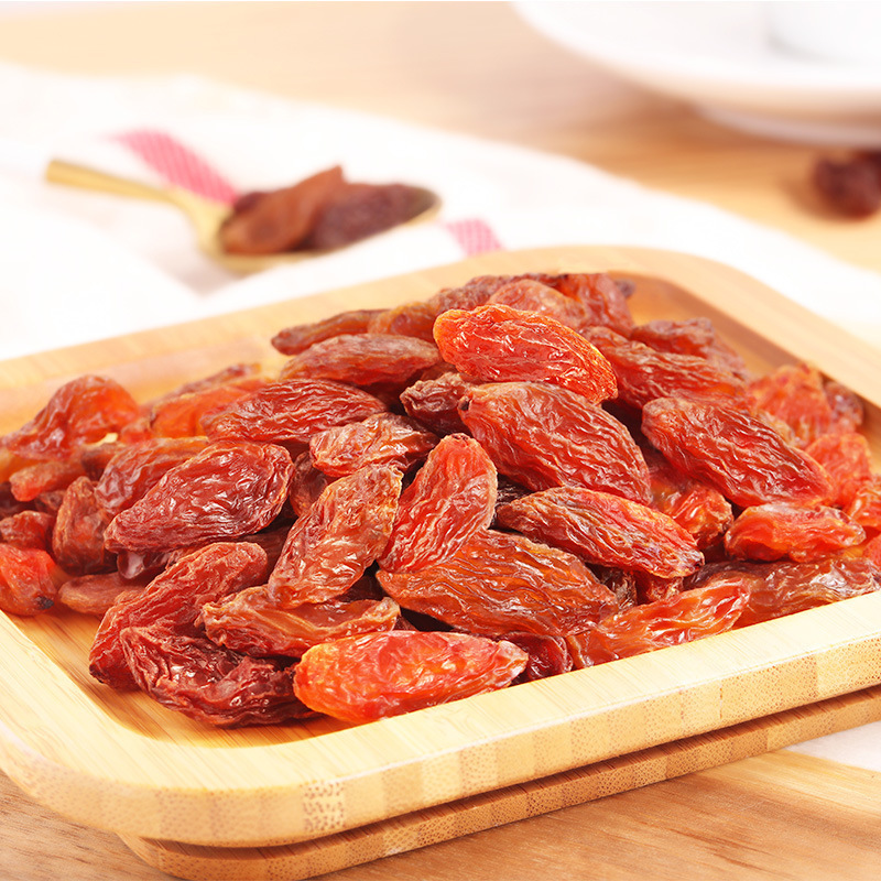 [Three Squirrels Rose Red Raisins 120g] Snack Food Specialty Dried Fruit Xinjiang Turpan
