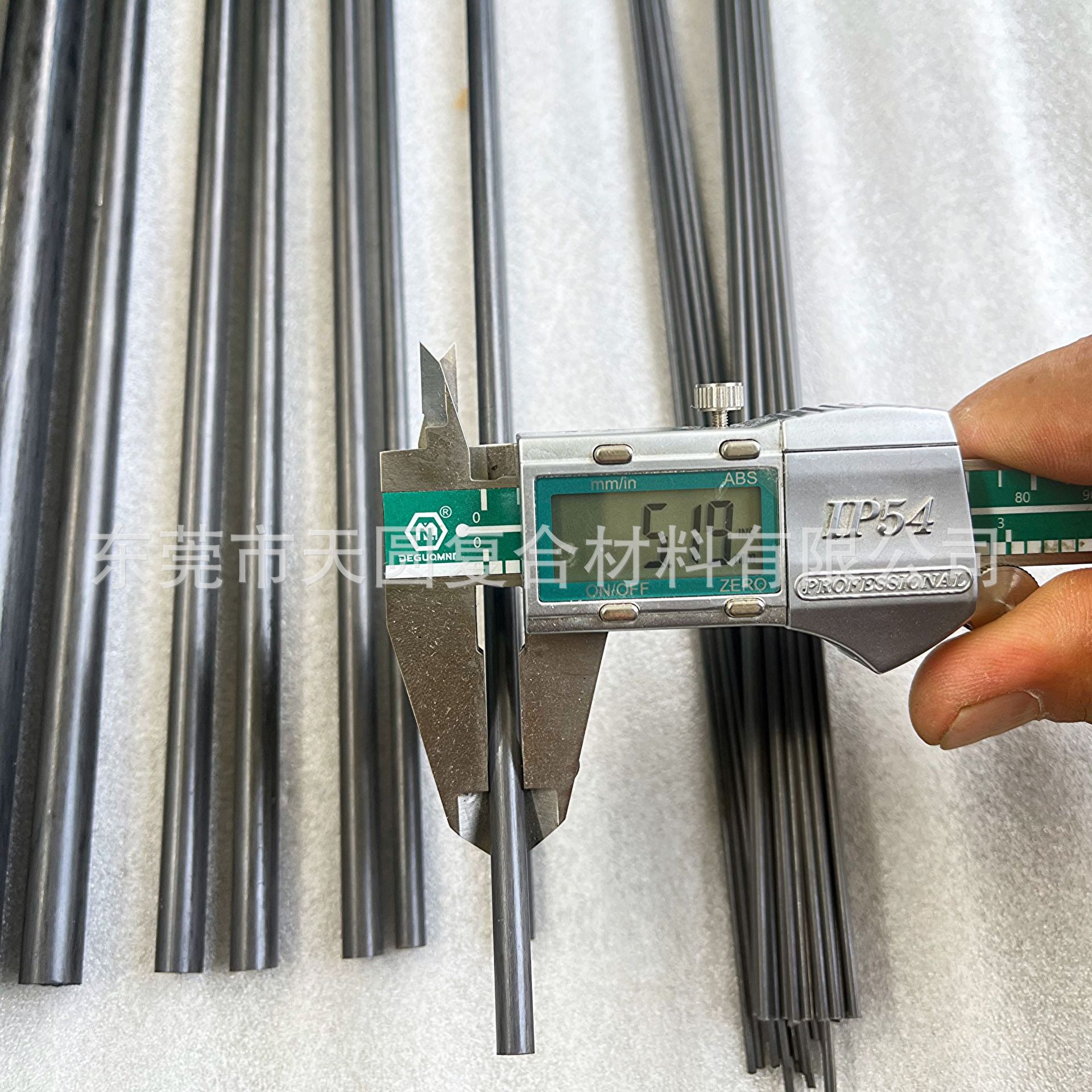 Carbon Fiber Rod Multi-Specification Customized Carbon Fiber Tube Carbon Fiber Rod High Strength Solid Carbon Rod Carbon Fiber Rod