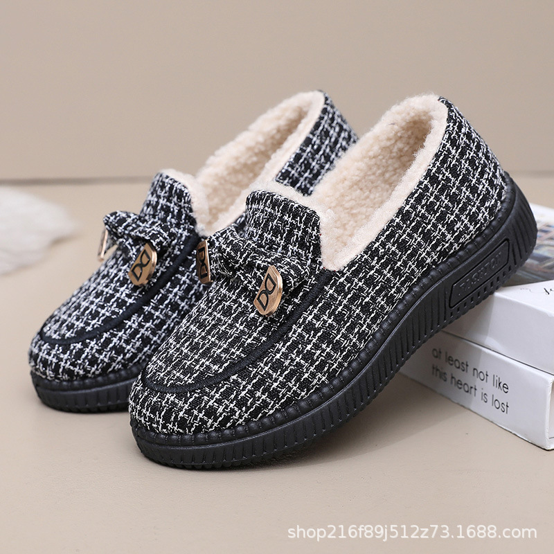 Winter Old Beijing Cloth Shoes for Women, Cotton Shoes for Middle-Aged and Elderly, Fleece-Lined, Thickened, Warm, Flat Non-Slip Granny Cotton Boots