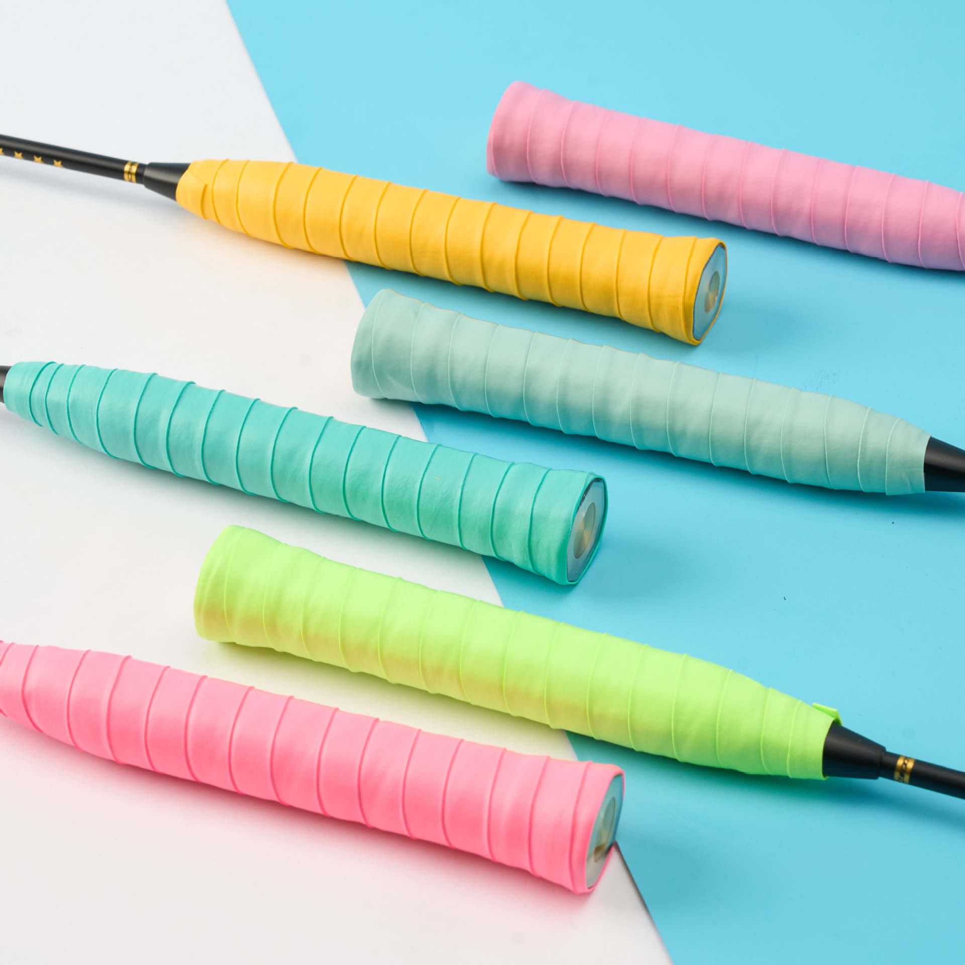 Customized Badminton Racket Wrap with Sweat-Absorbing Tape, Pickleball Anti-Slip Tennis Ribbed Racket Sweat-Absorbing Handle Towel Grip Tape