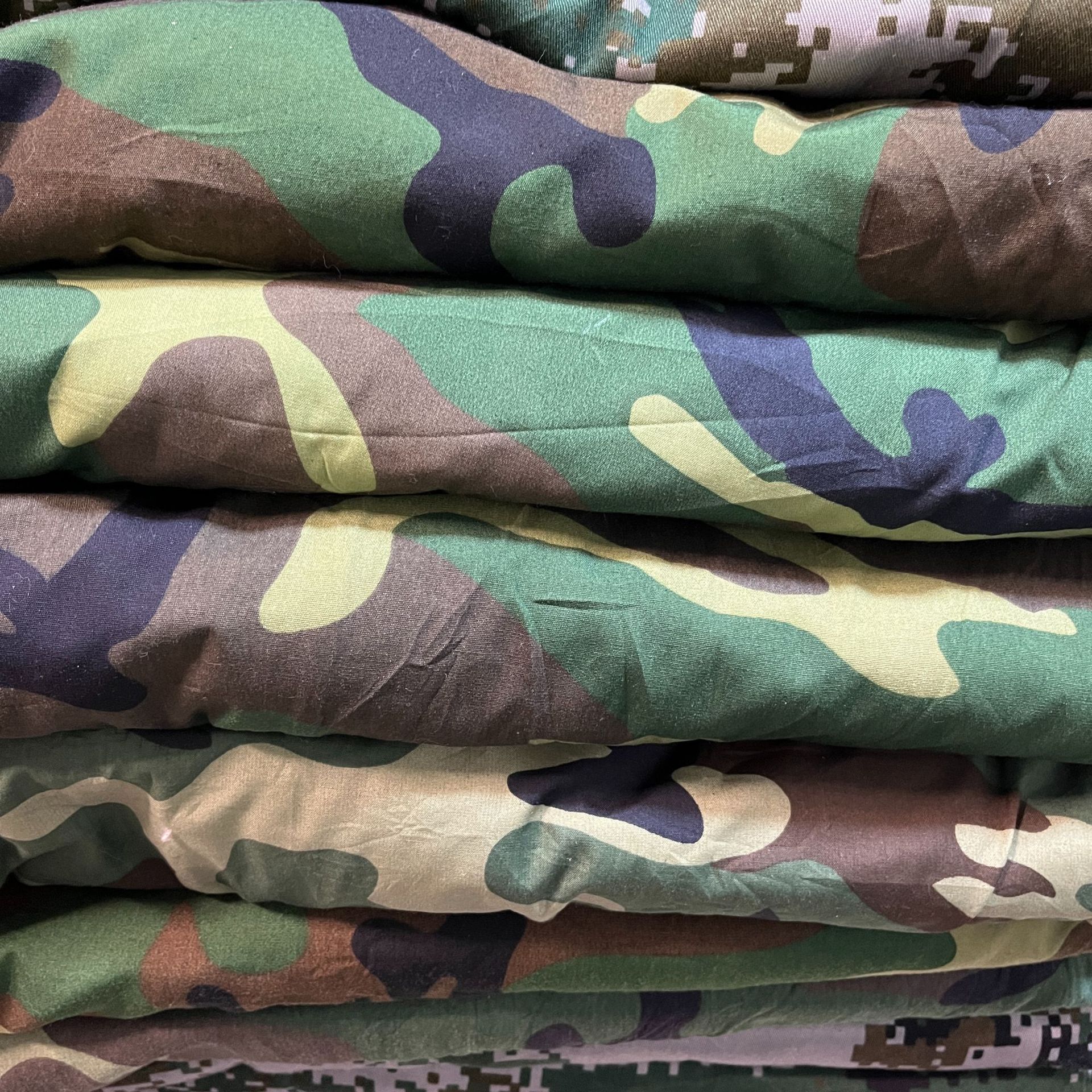 Wholesale military training clothes suit camouflage male and female student training clothes overalls