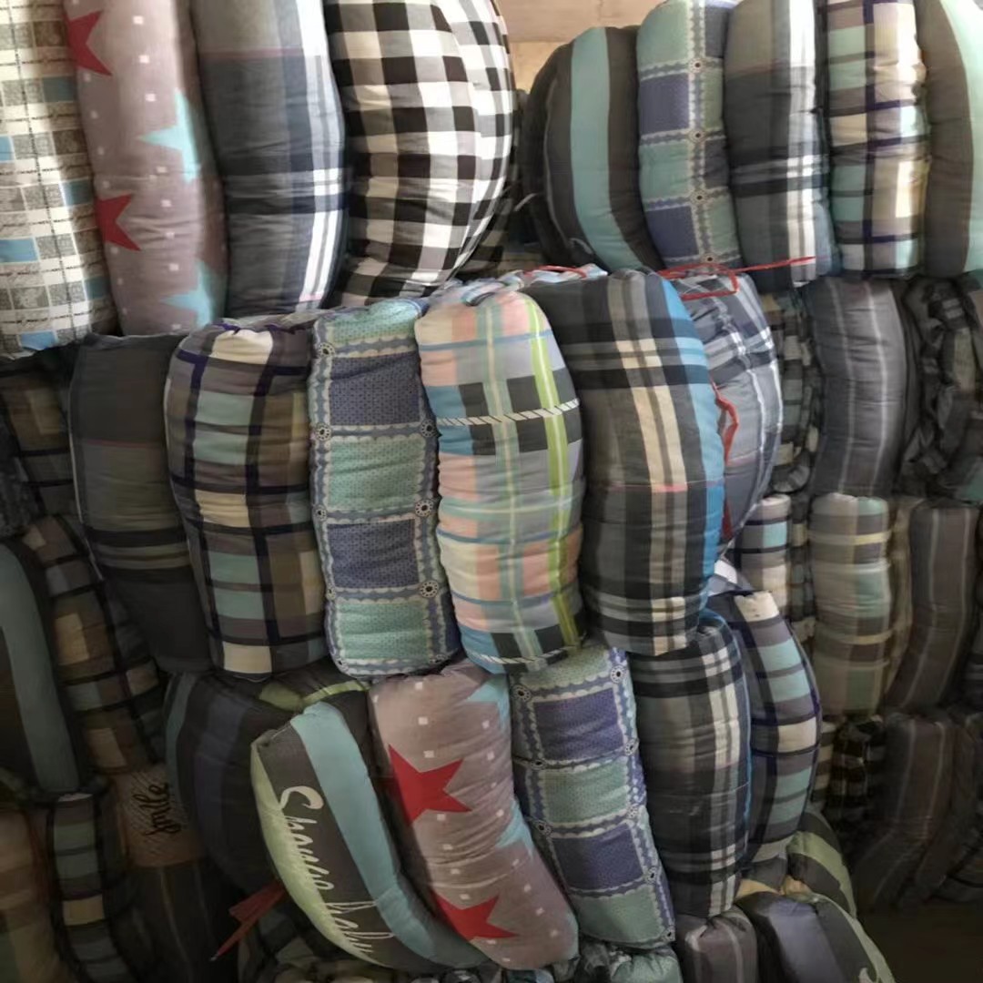 Quilt migrant worker's dormitory thickened labor protection quilt disaster relief quilt labor protection quilt wholesale quilt labor protection quilt